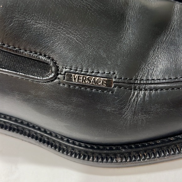 Gianni Versace, leather black dress shoes, size 10, but can fit an 11+ - Picture 4 of 11